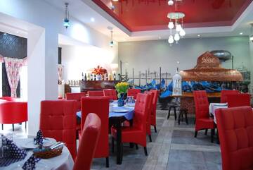 Фотографии Отель Amigo Hotel г. Сулеювек (Польша) №3 Фото Отель Amigo Hotel г. Сулеювек 3